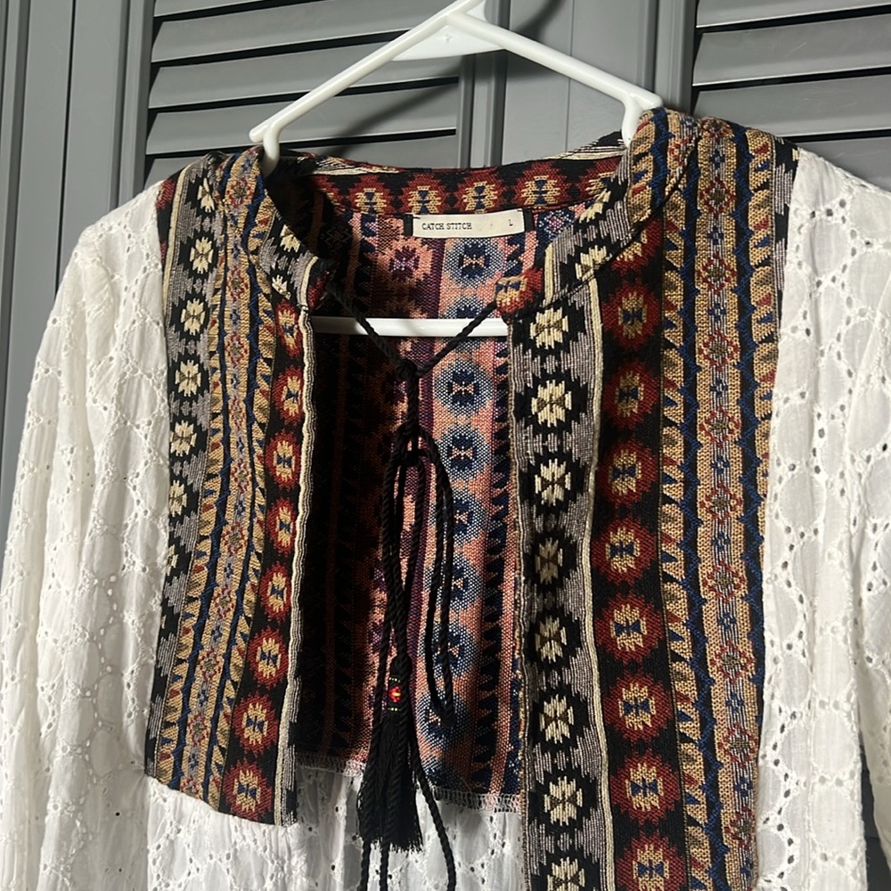 Catch Stitch : Bohemian White and Multicolor Top - L - Picture 2 of 9